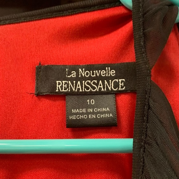 Formal dress or evening dress - Picture 2 of 2